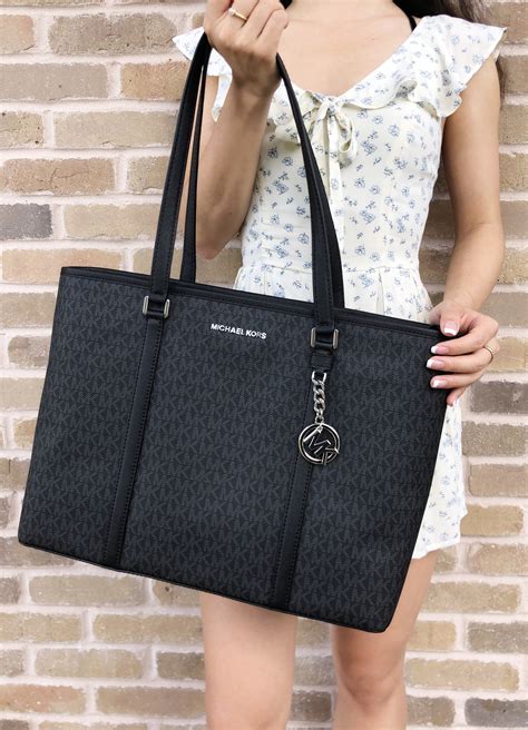 Michael Kors sady tote bag